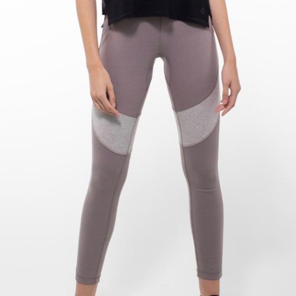 Tasc Performance Dynamic Legging - image 1